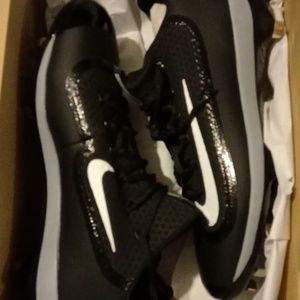 Nike Air Huarache 2KFilth Elite Low Baseball cleat